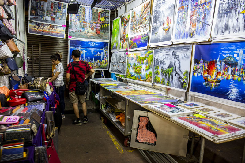 Temple Street Night Market in Hong Kong