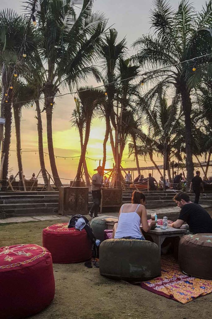 Sonnenuntergang im La Laguna in Canggu, Bali; Beste Restaurants Canggu